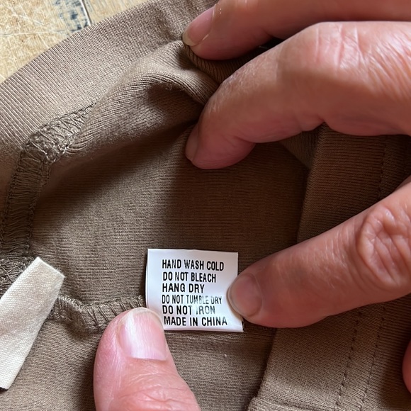 ML kids, lace hem leggings, stretchy and soft, size 7, NWOT, taupe - Picture 5 of 6